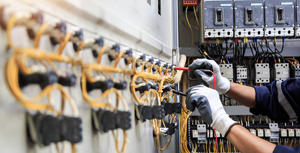 Professional Electrician technician working in Kirby, TX